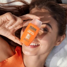 ISDIN FOTOPROTECTOR FUSION WATER MAGIC GLOW SPF 50 1 ENVASE 50 ML